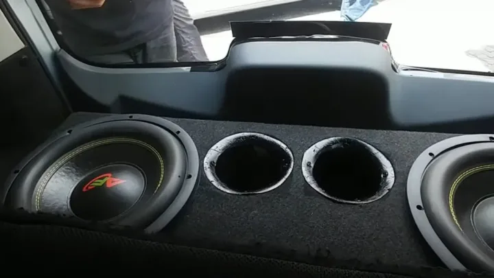 How Much Does Best Buy Charge to Install a Car Subwoofer? Find Out!
