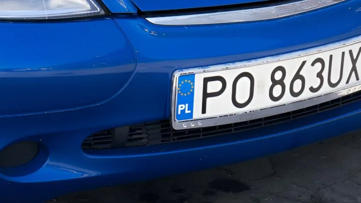 Best License Plate Lights: Top Features to Check